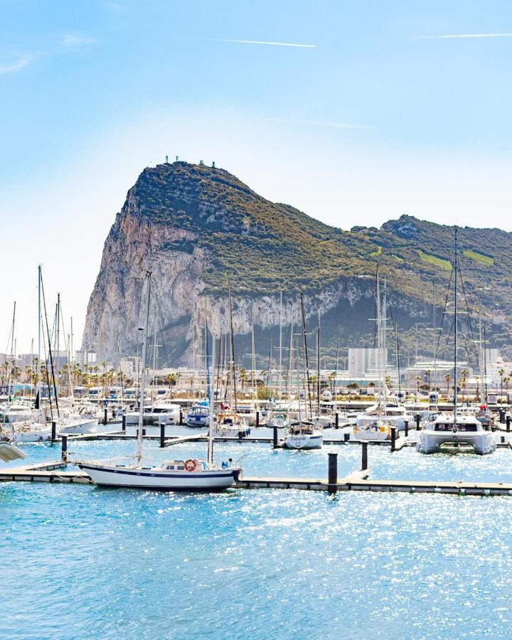 Practico Apartamento A 5 Min Andando De Gibraltar Y El Centro, Frente Al Mar La Línea de la Concepción Buitenkant foto