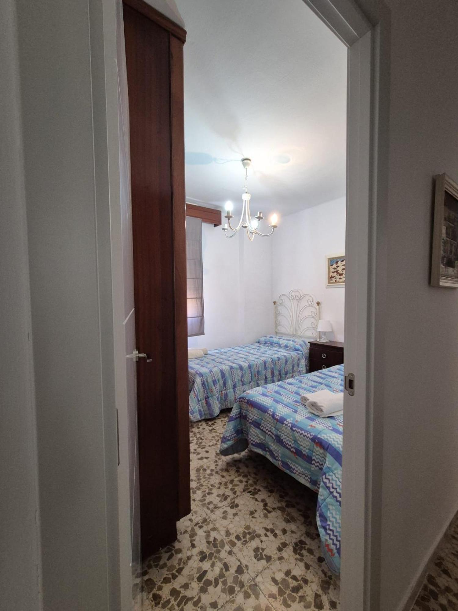 Practico Apartamento A 5 Min Andando De Gibraltar Y El Centro, Frente Al Mar La Línea de la Concepción Buitenkant foto